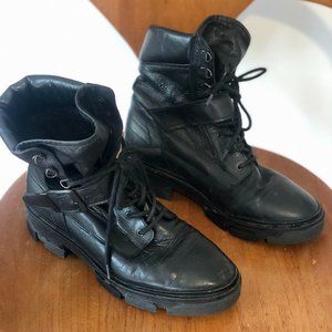 Topshop AMERICA Flat Biker Boots - Women Size 9.5